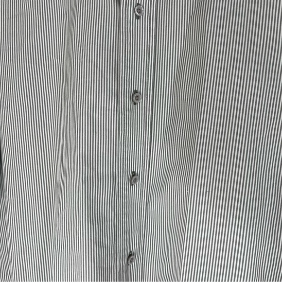 Victorinox Men’s Pinstriped Button Down Size XL Gray & White Italian Cotton - Picture 5 of 12